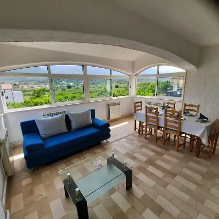 Antonio Apartment *
