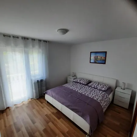 Antonio Apartment